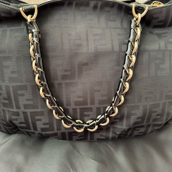 Fendi Black Zucca Canvas Large Mia Tote - Picture 2 of 12